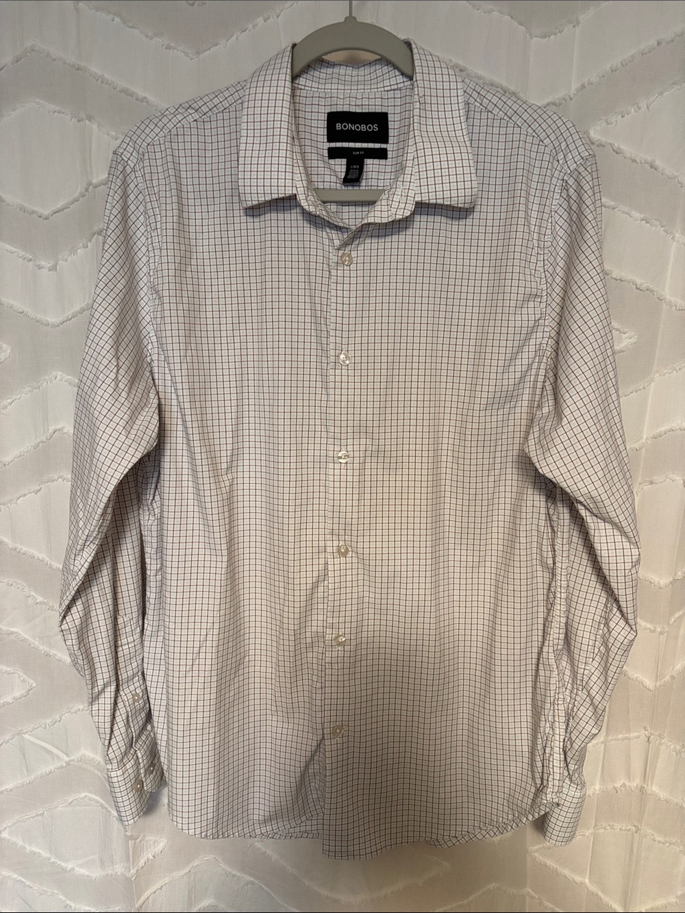 Bonobos Men's White Dress Shirt with Light Blue and Burgundy Checks